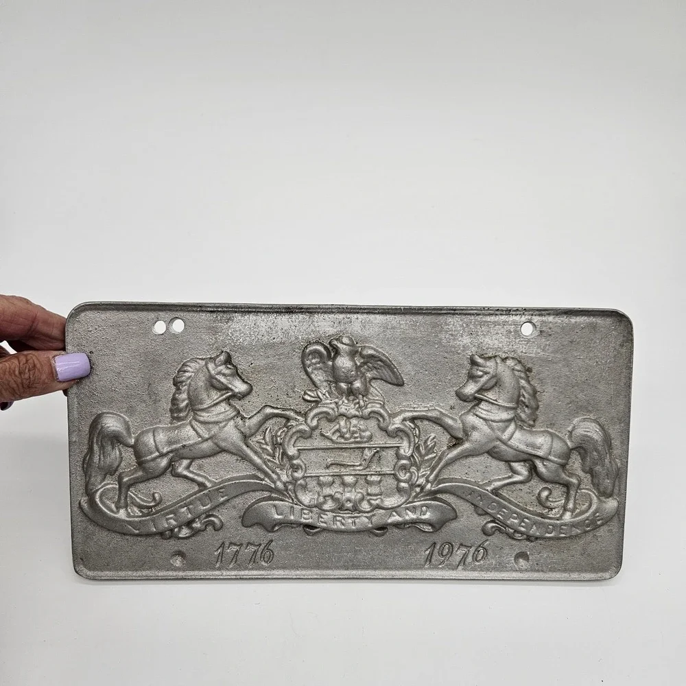 Vtg PA Virtue, Liberty & Independence Bicentenial Pewter License Plate